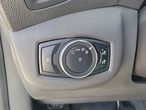 Certified 2017 Ford Transit Connect XLT FWD image 29
