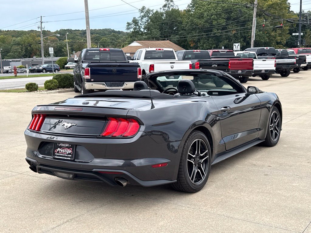 Used 2022 Ford Mustang Premium RWD image 18