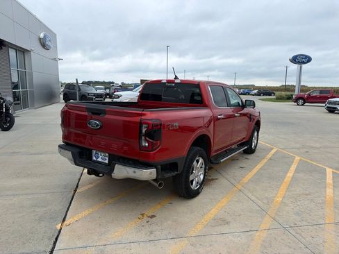 Used 2024 Ford Ranger Lariat w/ FX4 Off-Road Package AWD/4WD image 9