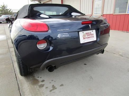 Used 2007 Pontiac Solstice GXP image 23