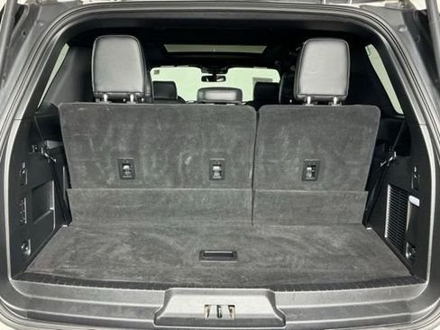 Used 2019 Ford Expedition Limited w/ Equipment Group 302A RWD image 22