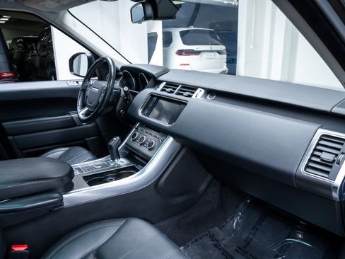 Used 2016 Land Rover Range Rover Sport SE AWD/4WD image 25