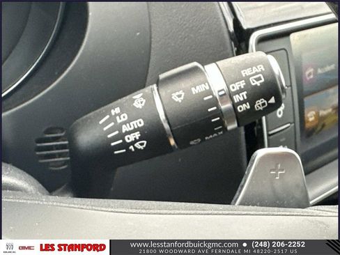 Used 2017 Jaguar F-PACE S image 26