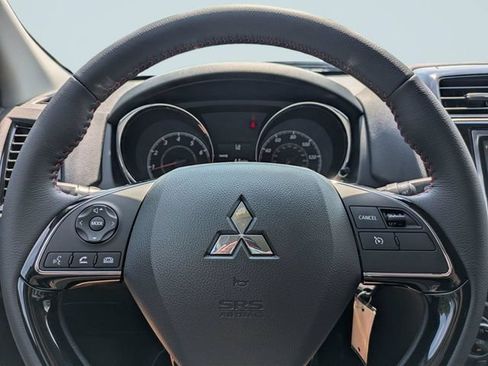 New 2026 Mitsubishi Outlander Sport LE AWD/4WD image 28