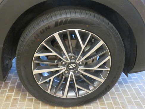 Used 2020 Hyundai Tucson SEL w/ Cargo Package FWD image 10