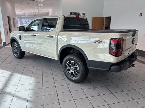 Used 2025 Ford Ranger XLT w/ FX4 Off-Road Package image 5