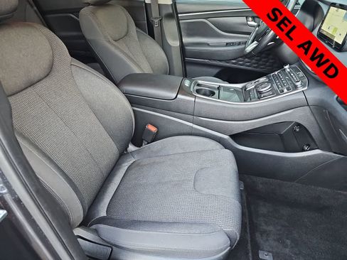 Used 2023 Hyundai Santa Fe SEL image 18