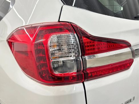 Used 2022 Subaru Ascent Touring AWD/4WD image 33