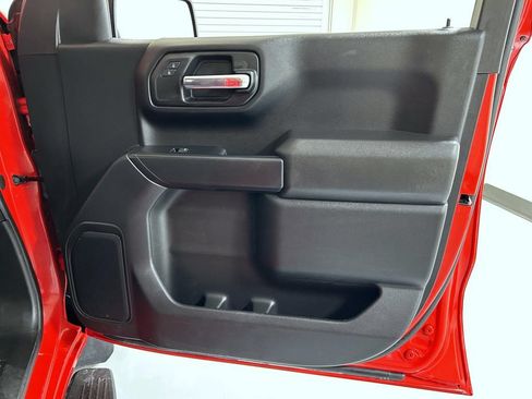 Certified 2024 Chevrolet Silverado 1500 Custom AWD/4WD image 17