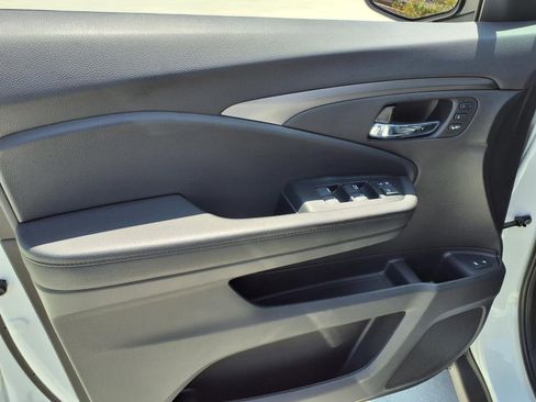 Used 2022 Honda Pilot Special Edition image 12