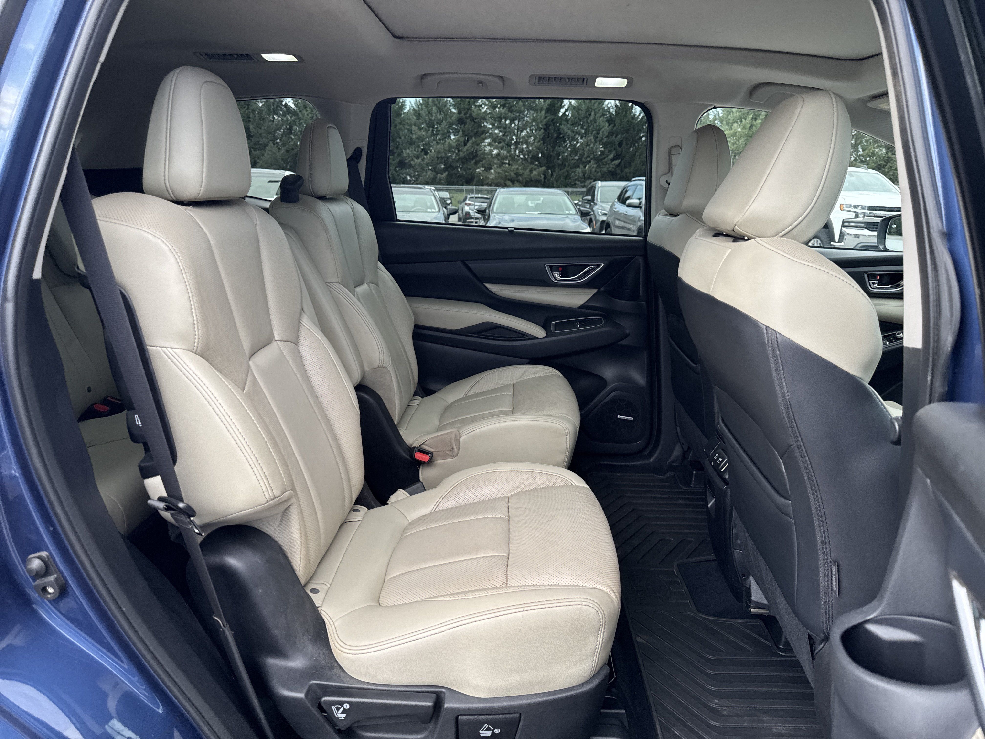 Used 2021 Subaru Ascent Limited w/ Technology Package AWD/4WD image 19
