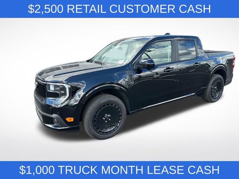 New 2025 Ford Maverick Lobo image 2