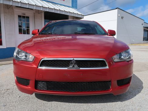 Used 2014 Mitsubishi Lancer ES FWD image 9