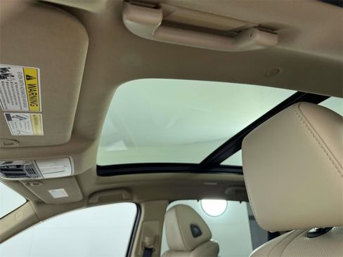 Used 2024 Acura MDX SH-AWD w/ Technology Package image 32