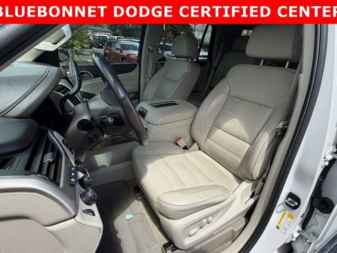 Used 2018 GMC Yukon Denali w/ Denali Ultimate Package AWD/4WD image 12