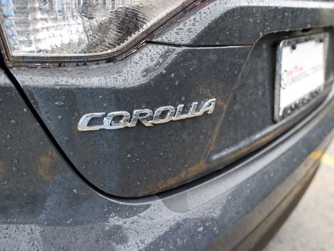 Used 2026 Toyota Corolla LE FWD image 11