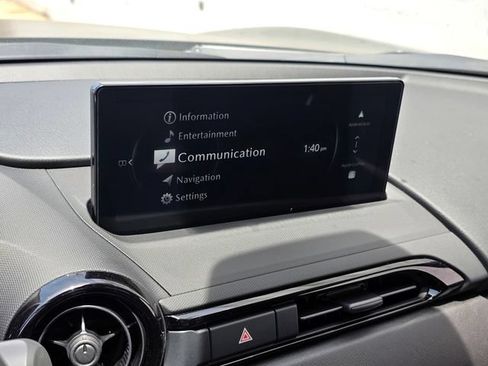 New 2026 MAZDA MX-5 Miata Club w/ Interior Package RWD image 17