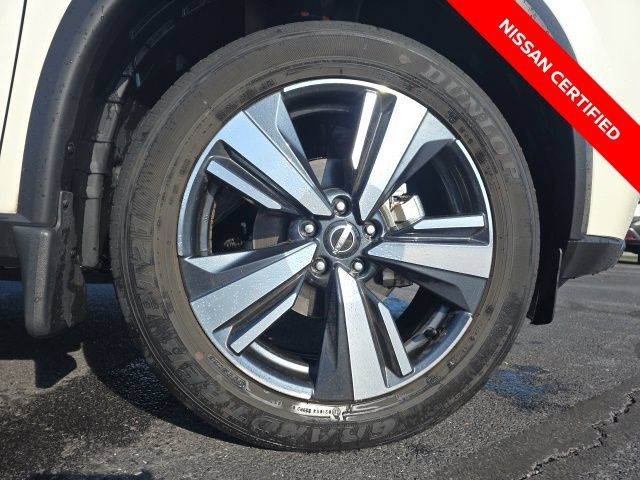 Certified 2023 Nissan Rogue SL w/ SL Premium Package AWD/4WD image 11