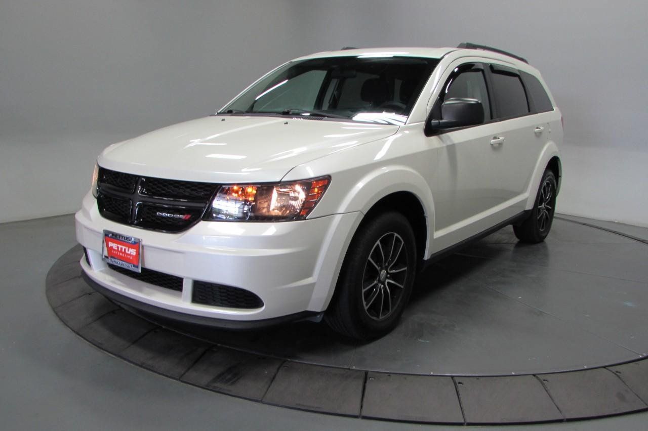 Used 2017 Dodge Journey SE w/ Flexible Seating Group FWD image 3