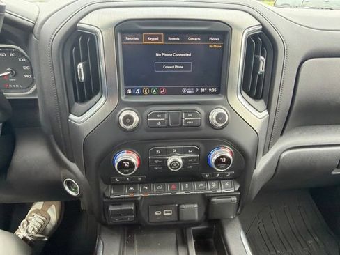 Used 2022 GMC Sierra 1500 Denali w/ Denali Premium Package AWD/4WD image 17