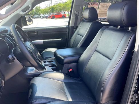 Used 2019 Toyota Sequoia TRD Sport w/ TRD Sport Premium Package AWD/4WD image 30