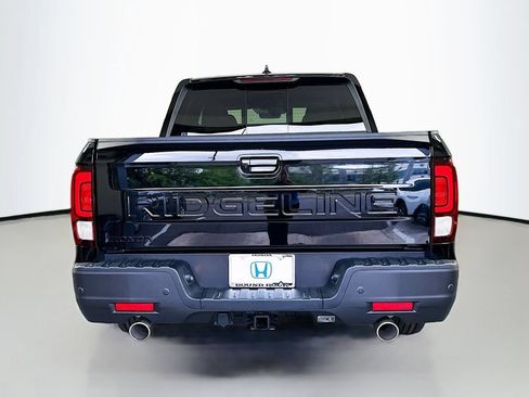 New 2026 Honda Ridgeline Black Edition image 6