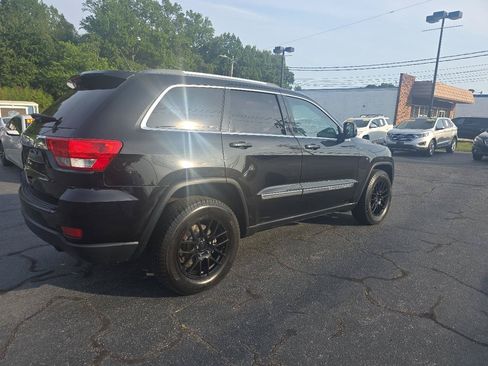 Used 2013 Jeep Grand Cherokee Laredo RWD image 6