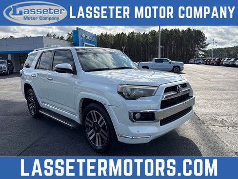Used 2016 Toyota 4Runner SR5 image 1