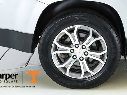 Used 2014 GMC Acadia SLT image 13