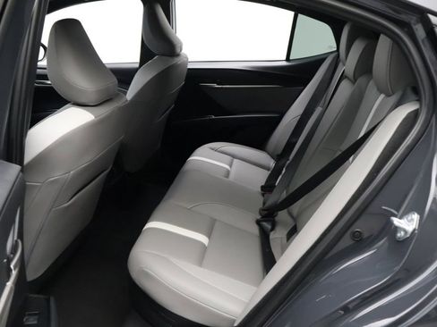 Certified 2025 Toyota Camry SE image 19