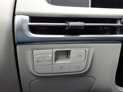 New 2026 Hyundai Tucson Blue SE AWD/4WD image 22