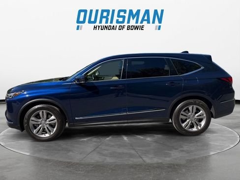 Used 2023 Acura MDX SH-AWD image 3