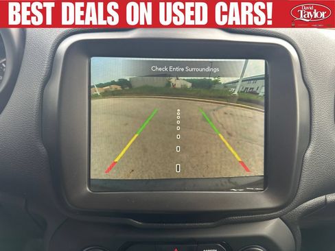 Used 2023 Jeep Renegade Altitude AWD/4WD image 13