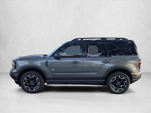 Used 2023 Ford Bronco Sport Outer Banks w/ Tech Package AWD/4WD image 2