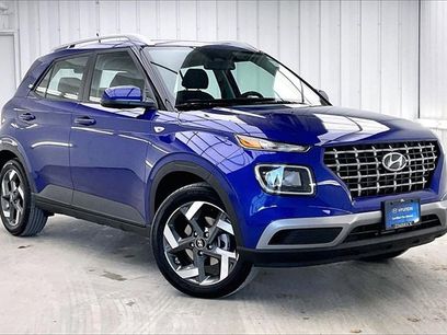 Used 2024 Hyundai Venue SEL