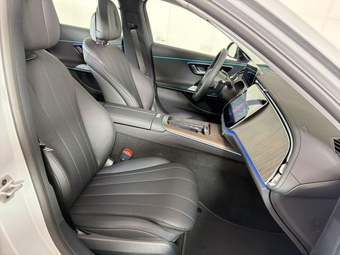 New 2026 Mercedes-Benz E 450 4MATIC Sedan image 31
