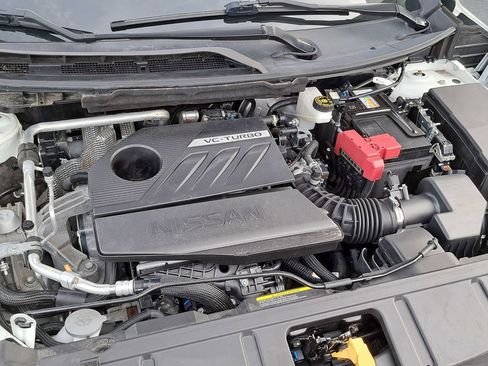 Used 2023 Nissan Rogue SV FWD image 15