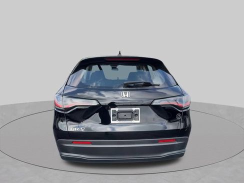 Used 2023 Honda HR-V LX image 8