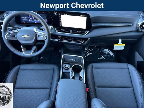 New 2026 Chevrolet Equinox LT w/ Convenience Package II image 14