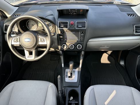 Used 2018 Subaru Forester 2.5i w/ Alloy Wheel Package AWD/4WD image 14