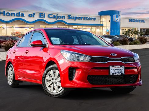 Used 2019 Kia Rio S image 1