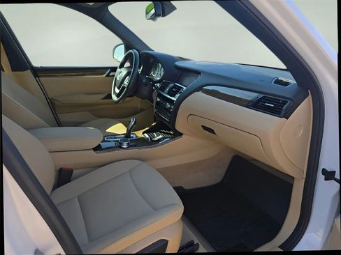 Used 2017 BMW X3 xDrive28i image 21