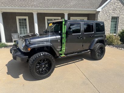 Used 2018 Jeep Wrangler Unlimited Sahara w/ Connectivity Group