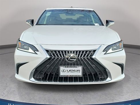 New 2025 Lexus ES 350 w/ Premium Package image 2