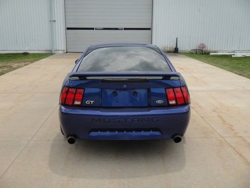 Used 2003 Ford Mustang GT RWD image 10