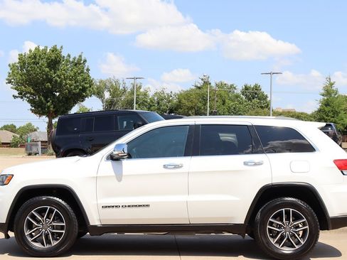 Used 2019 Jeep Grand Cherokee Limited image 8