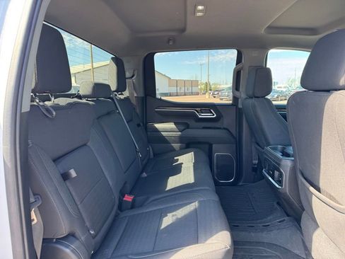 Used 2022 GMC Sierra 1500 Elevation w/ LPO, Elevation Black Package AWD/4WD image 20