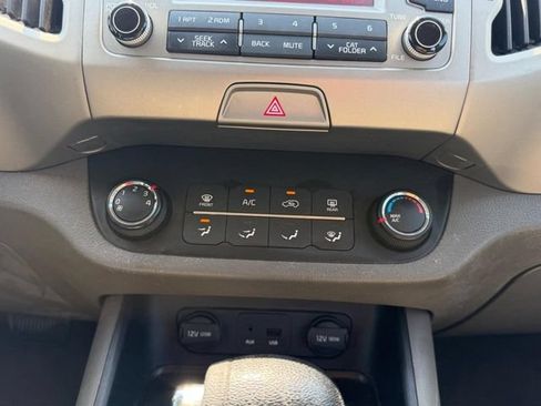 Used 2015 Kia Sportage LX FWD image 14