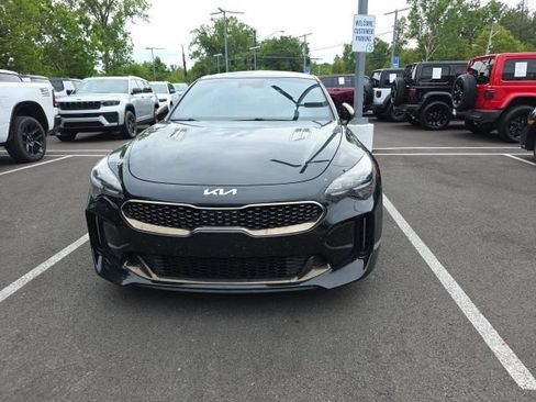 Used 2022 Kia Stinger GT-Line AWD/4WD image 2