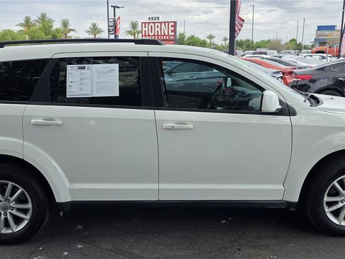 Used 2016 Dodge Journey SXT w/ Premium Group FWD image 4